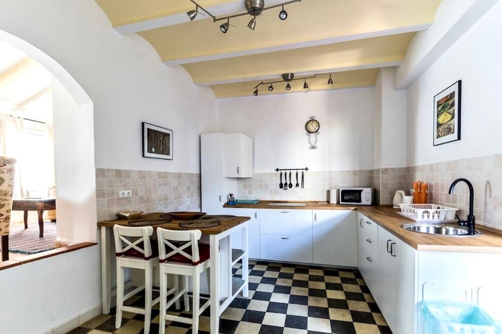 Casa Seven Jerez Apartment Jerez de la Frontera Ngoại thất bức ảnh